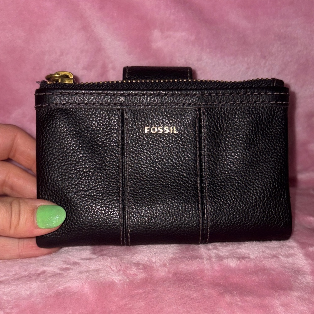 Fossil Multifunction Black Leather Wallet NWOT - Picture 2 of 9